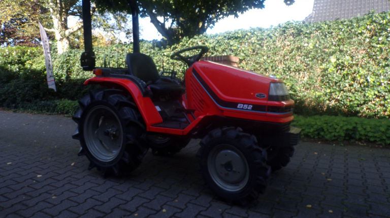Kubota B52 ab 49 € pro Monat.